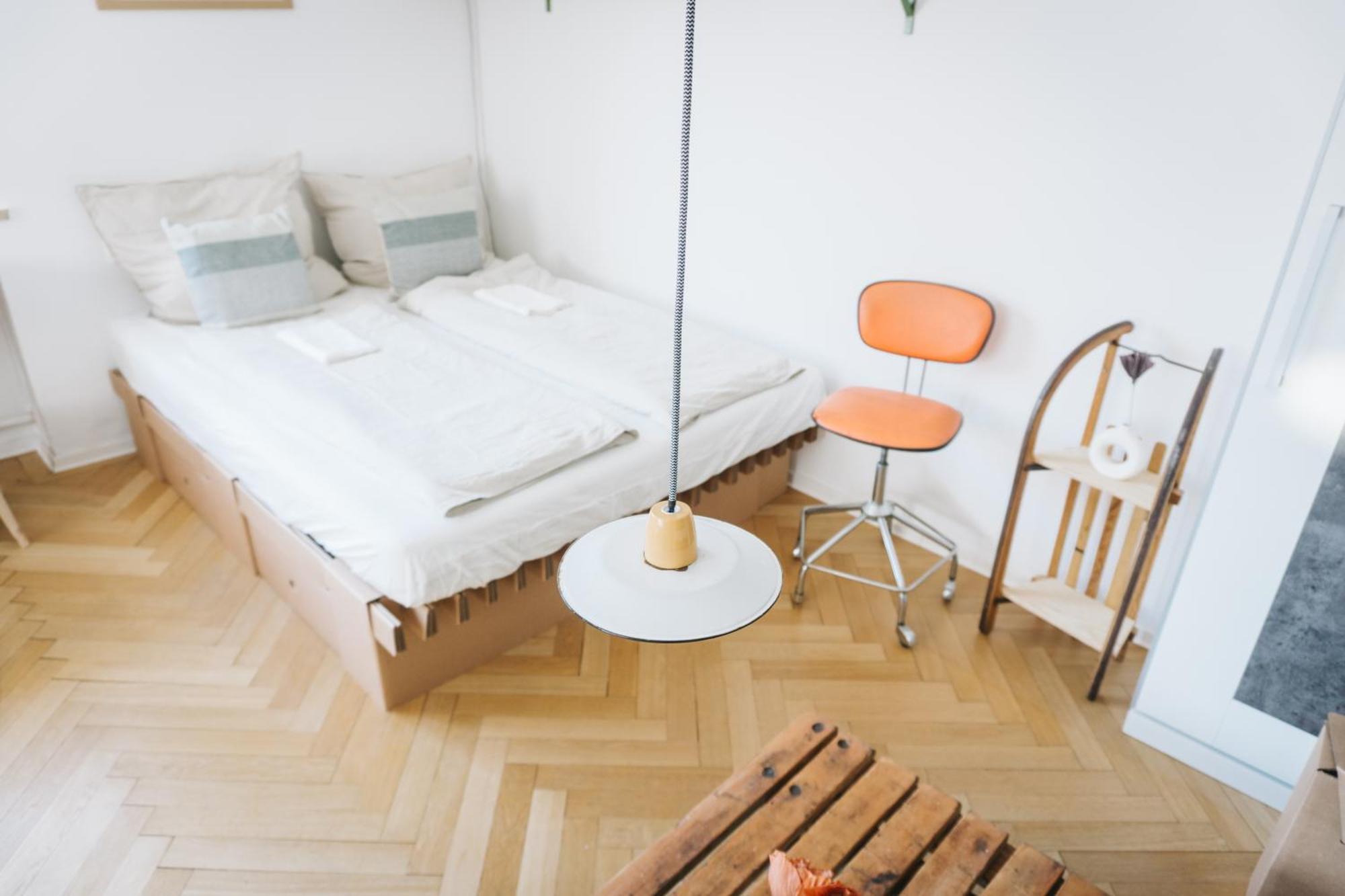 Raum Life - Vintage Loft - Heimkino Netflix - 2X Privat Parkplaetze Apartment Straubing Exterior photo