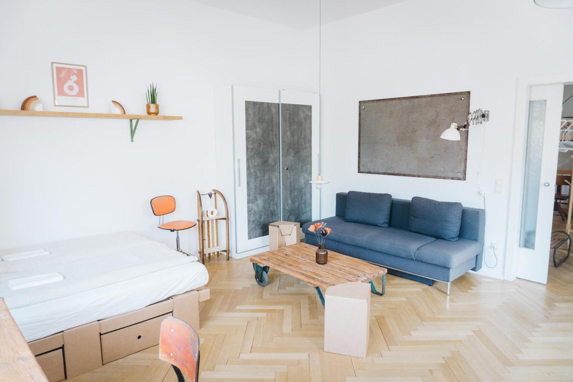 Raum Life - Vintage Loft - Heimkino Netflix - 2X Privat Parkplaetze Apartment Straubing Exterior photo